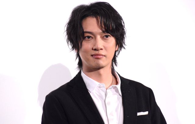 唐田えりか＆堀未央奈が美の競演『死に損なった男』初日舞台挨拶（9枚目）