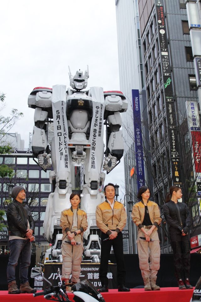 実物大イングラム、新宿に立つ！フォトギャラリー（8枚目）