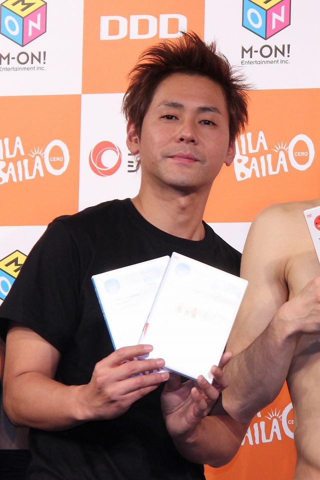 ヒロシと小島よしおが踊る！フォトギャラリー（13枚目）