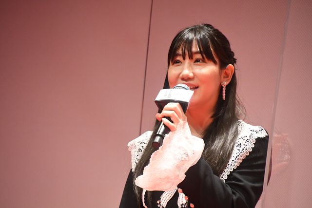 菊池風磨＆前田敦子がランウェイを歩いて登場！『もっと超越した所へ。』完成報告試写会（10枚目）