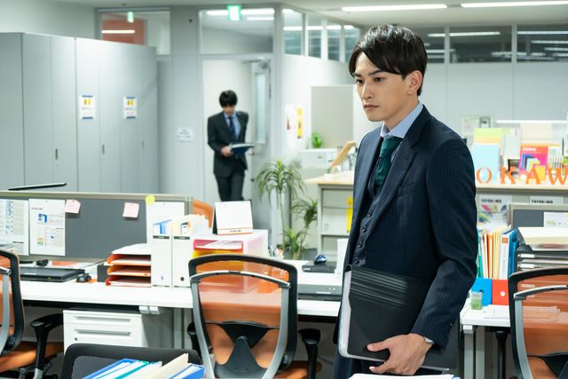 笑顔の安達＆黒沢！「30歳まで童貞だと魔法使いになれるらしい」第2話場面カット（6枚目）