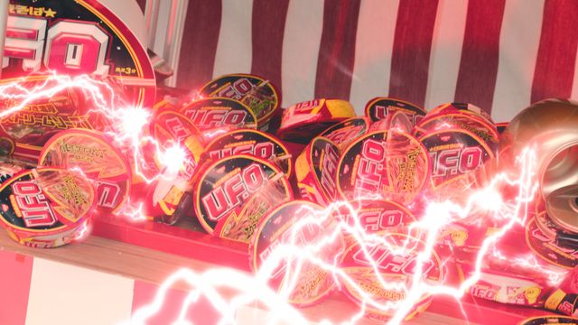 ヒーロー姿がハマっている中川大志「エクストリーム！ヤキソボーイ篇」フォトギャラリー（4枚目）