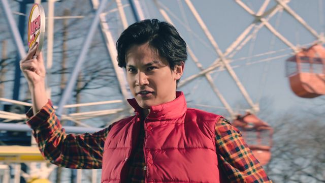 ヒーロー姿がハマっている中川大志「エクストリーム！ヤキソボーイ篇」フォトギャラリー（6枚目）