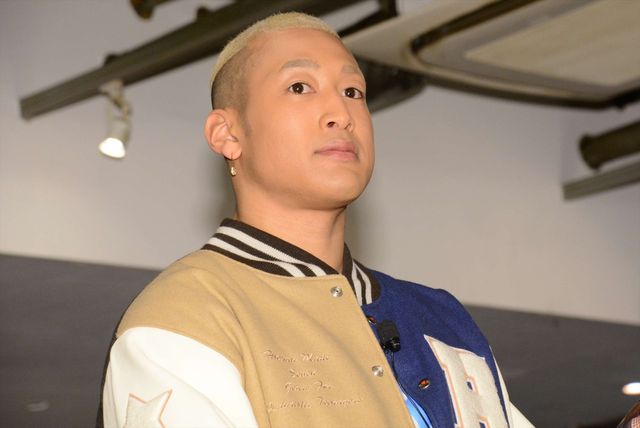 片寄涼太＆鈴木伸之の仲良しショット！映画『PRINCE OF LEGEND』“伝説の玉子料理選手権”（2枚目）