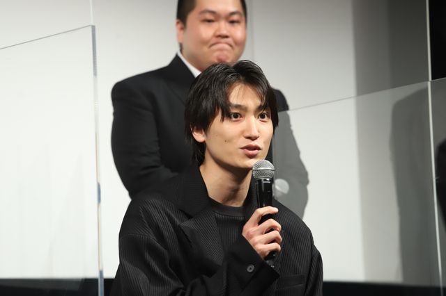 金子大地、伊藤万理華を見て「本当にハダシがそこにいる」（12枚目）