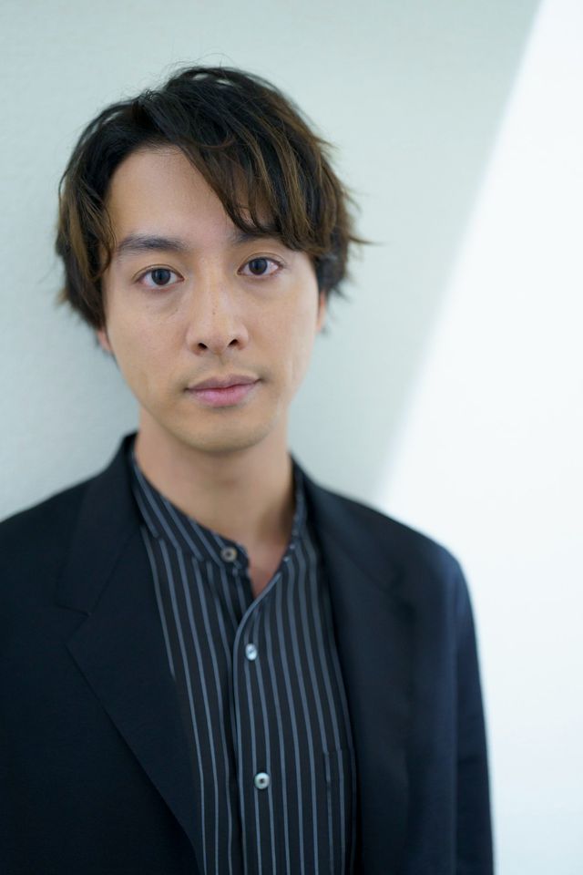 渡部秀、大人の魅力！映画『科捜研の女　-劇場版-』インタビューカット（14枚目）