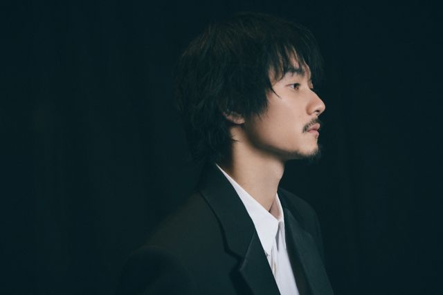 衝撃のスタイル！柳俊太郎撮りおろしインタビューカット＜8枚＞（4枚目）