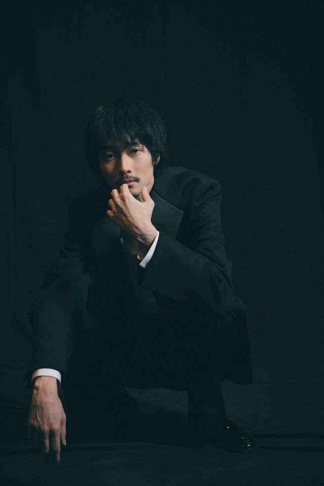 衝撃のスタイル！柳俊太郎撮りおろしインタビューカット＜8枚＞（5枚目）