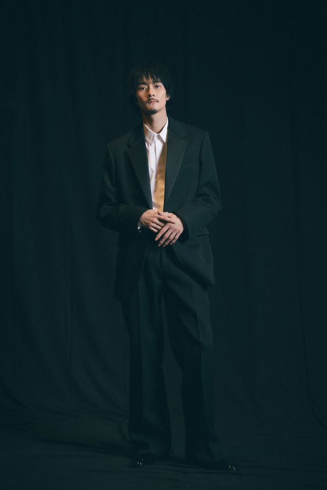 衝撃のスタイル！柳俊太郎撮りおろしインタビューカット＜8枚＞（6枚目）