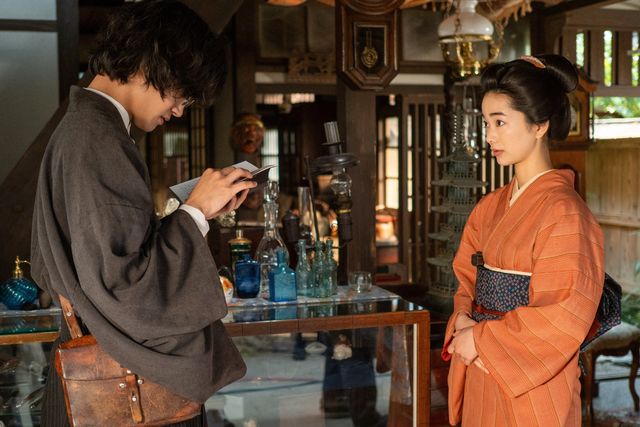 【画像10枚】朝ドラ「風、薫る」直美（上坂樹里）、ドレスを着てある作戦のため鹿鳴館へ…第12回場面写真（4枚目）