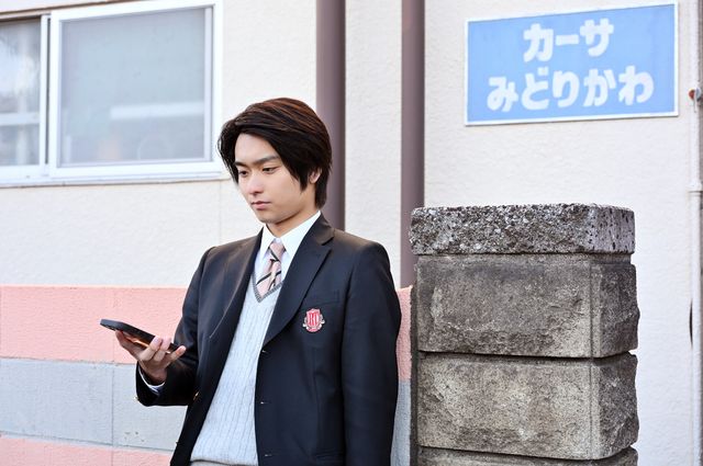 御上が出た電話の内容は…「御上先生」第6話場面写真【ネタバレあり】（17枚目）