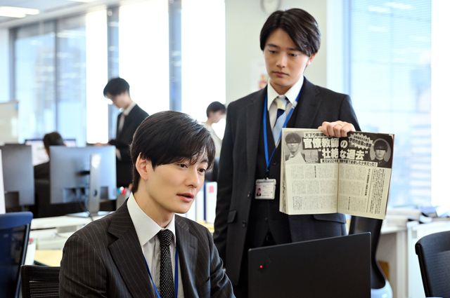 御上が出た電話の内容は…「御上先生」第6話場面写真【ネタバレあり】（32枚目）