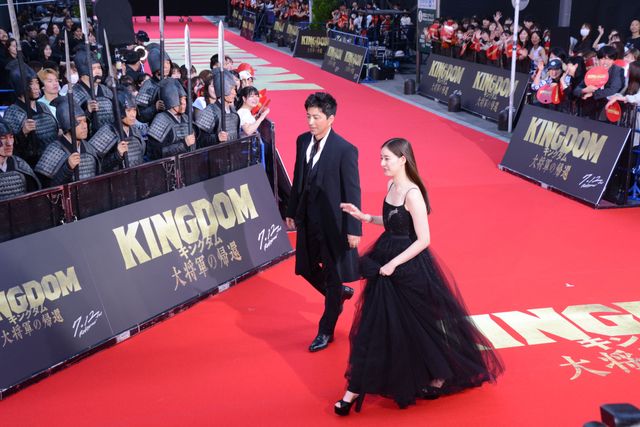 大沢たかお、新木優子をエスコート！『キングダム　大将軍の帰還』レッドカーペット＆舞台挨拶の様子（8枚目）