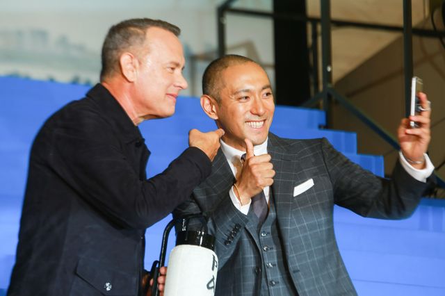 海老蔵は日本のジェームズ・ボンド！トム・ハンクス＆アーロン・エッカートが宣言！映画『ハドソン川の奇跡』ジャパンプレミアイベントギャラリー（2枚目）