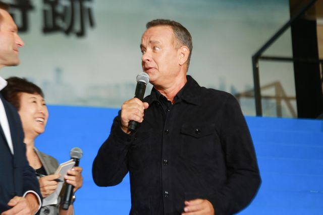海老蔵は日本のジェームズ・ボンド！トム・ハンクス＆アーロン・エッカートが宣言！映画『ハドソン川の奇跡』ジャパンプレミアイベントギャラリー（4枚目）