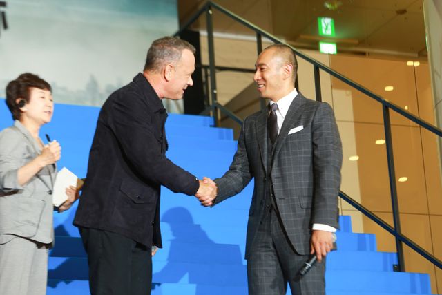 海老蔵は日本のジェームズ・ボンド！トム・ハンクス＆アーロン・エッカートが宣言！映画『ハドソン川の奇跡』ジャパンプレミアイベントギャラリー（6枚目）