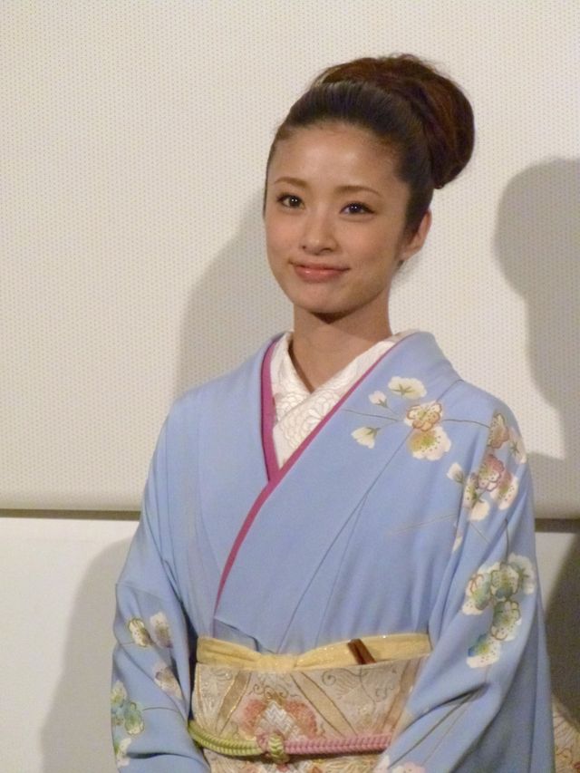 上戸彩、着物姿でおもてなし！第61回サンセバスチャン国際映画祭フォトギャラリー：フォトギャラリー