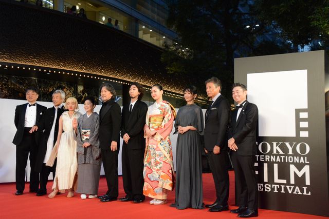 華やか！役所広司、ヴィム・ヴェンダースらレッドカーペットに勢ぞろい（10枚目）