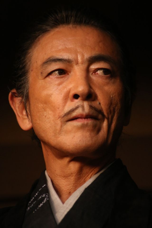 キャスト陣が役衣装を披露！フォトギャラリー（5枚目）