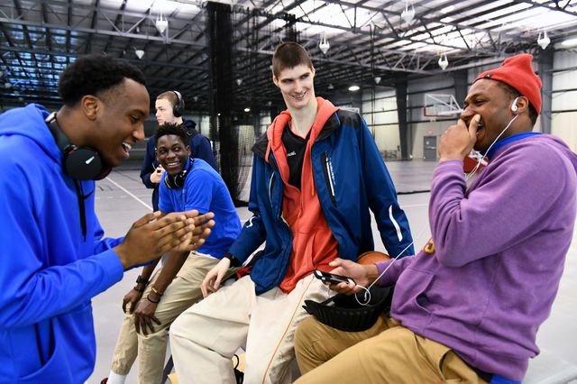 【ネタバレ】『エイリアン：ロムルス』オフスプリングを演じたロバート・ボブロツキー選手（3枚目）