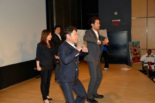 ニューヨーカーも爆笑！「わき毛ボーボーダンス」フォトギャラリー（2枚目）