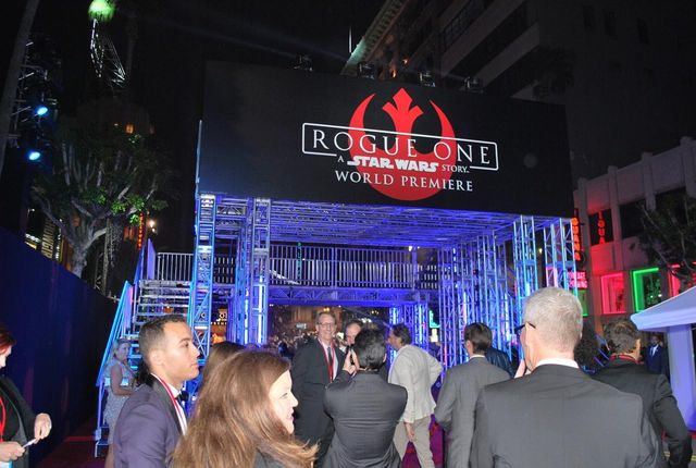 実物大Xウィングに『スター・ウォーズ』ファン大熱狂！フォトギャラリー（15枚目）