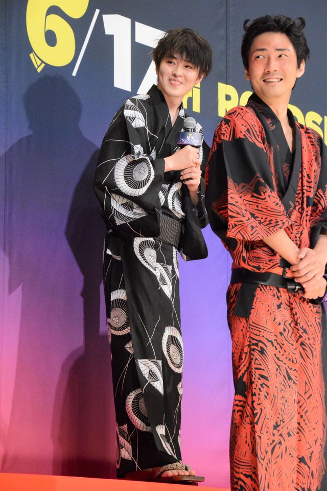 小芝風花、松本まりか、毎熊克哉ら黒の浴衣で登場！『妖怪シェアハウス』映画版で闇落ちイメージ（10枚目）