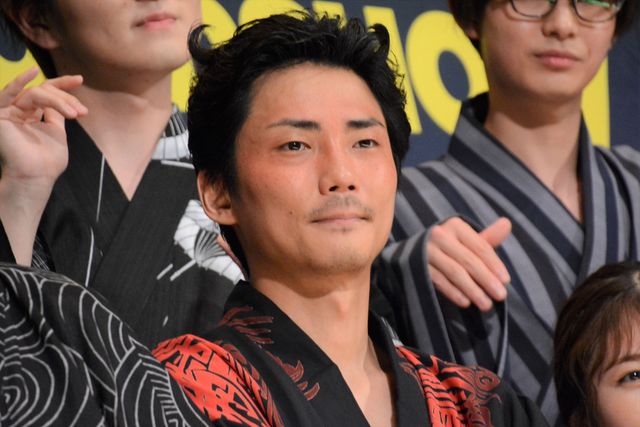 小芝風花、松本まりか、毎熊克哉ら黒の浴衣で登場！『妖怪シェアハウス』映画版で闇落ちイメージ（20枚目）