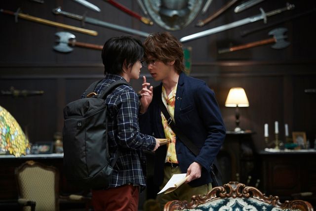 ＜18枚＞浜辺美波、ファッションも可愛すぎる！『屍人荘の殺人』より（10枚目）