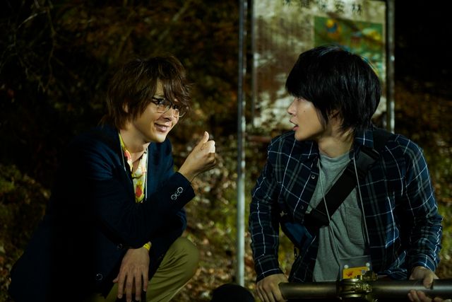 ＜18枚＞浜辺美波、ファッションも可愛すぎる！『屍人荘の殺人』より（13枚目）