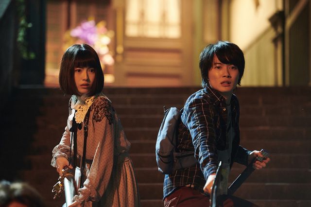 ＜18枚＞浜辺美波、ファッションも可愛すぎる！『屍人荘の殺人』より（14枚目）