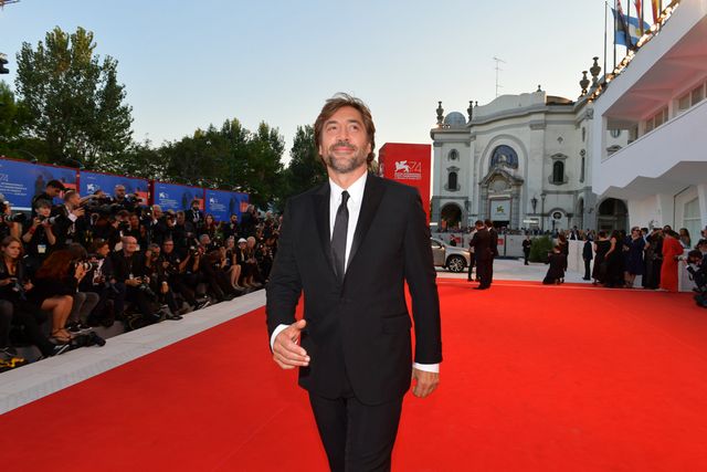 ジェニファー・ローレンス、美しいフローラルドレスで魅了！（7枚目）