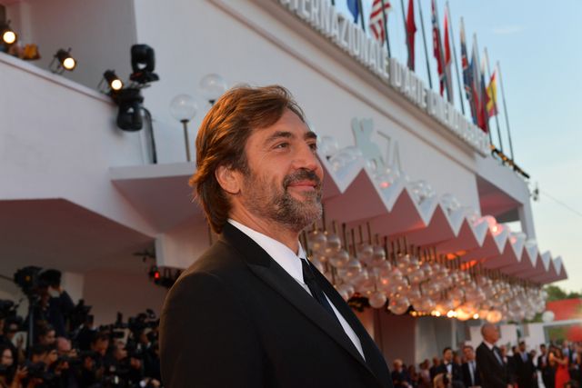 ジェニファー・ローレンス、美しいフローラルドレスで魅了！（8枚目）