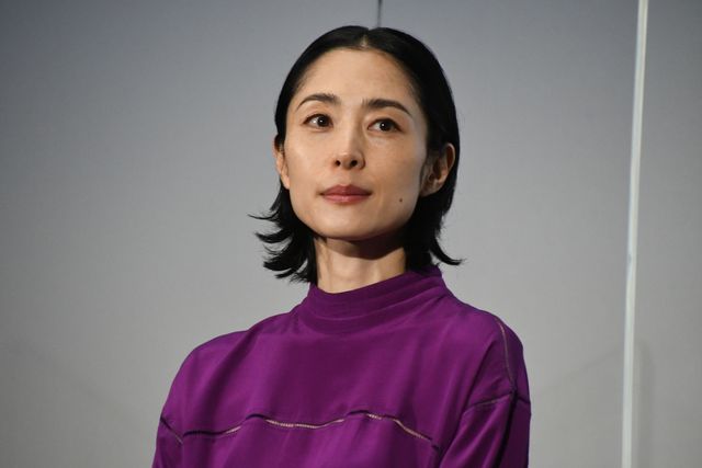 “実写版・草太”松村北斗も登壇！キャスト集結『すずめの戸締まり』初日舞台あいさつ（6枚目）