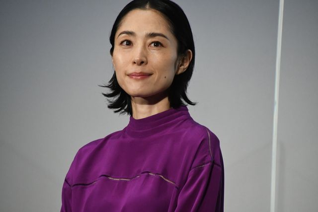 “実写版・草太”松村北斗も登壇！キャスト集結『すずめの戸締まり』初日舞台あいさつ（7枚目）