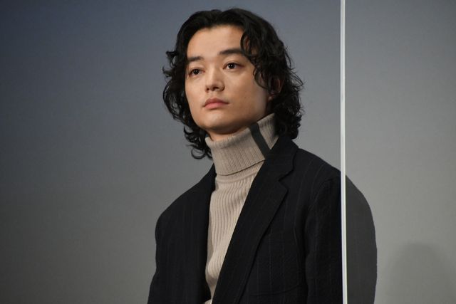 “実写版・草太”松村北斗も登壇！キャスト集結『すずめの戸締まり』初日舞台あいさつ（13枚目）