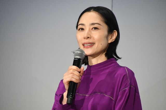 “実写版・草太”松村北斗も登壇！キャスト集結『すずめの戸締まり』初日舞台あいさつ（17枚目）