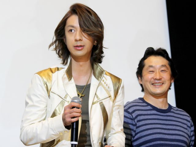 『獣電戦隊キョウリュウジャーVSゴーバスターズ 恐竜大決戦!さらば永遠の友よ』初日舞台あいさつフォトギャラリー（6枚目）