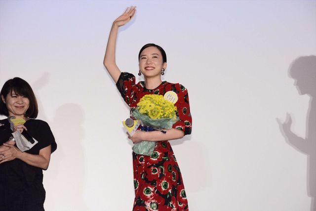 北村匠海・甲斐翔真も笑顔の初日！『君は月夜に光り輝く』舞台あいさつ（6枚目）