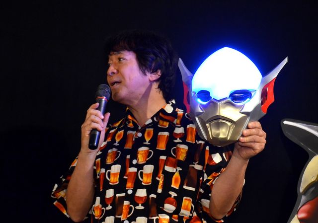 塩谷瞬、古原靖久、戸塚純貴ら特撮ヒーロー俳優が出演！『アウターマン』初日舞台あいさつフォトギャラリー（8枚目）