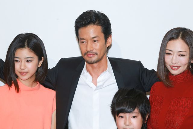 竹野内豊の“偽装家族”が集結！『at Home アットホーム』初日舞台あいさつフォトギャラリー（6枚目）