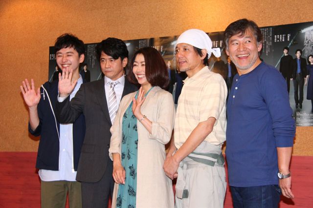 萩原聖人「最初は先輩ヅラしてたが…」中山美穂に舌を巻く！舞台「魔術」会見【フォトギャラリー】：フォトギャラリー