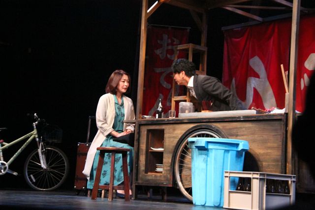 萩原聖人「最初は先輩ヅラしてたが…」中山美穂に舌を巻く！舞台「魔術」会見【フォトギャラリー】（7枚目）