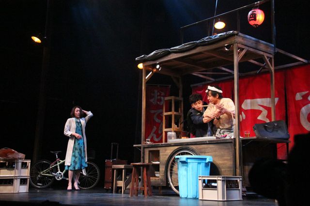 萩原聖人「最初は先輩ヅラしてたが…」中山美穂に舌を巻く！舞台「魔術」会見【フォトギャラリー】（11枚目）