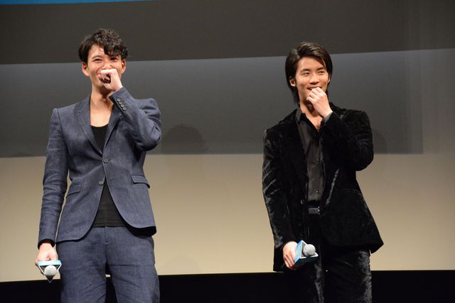 照れまくり！岡田将生が染谷将太に壁ドン！『ストレイヤーズ・クロニクル』ジャパンプレミアフォトギャラリー（12枚目）