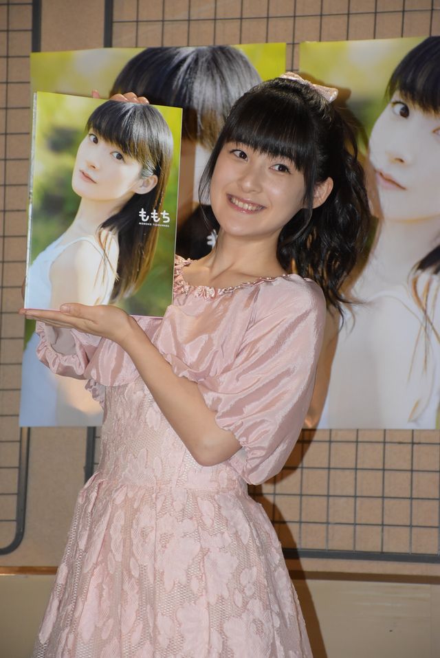 ももち25歳！引退前ラスト写真集「ももち」発売イベント ギャラリー（5枚目）