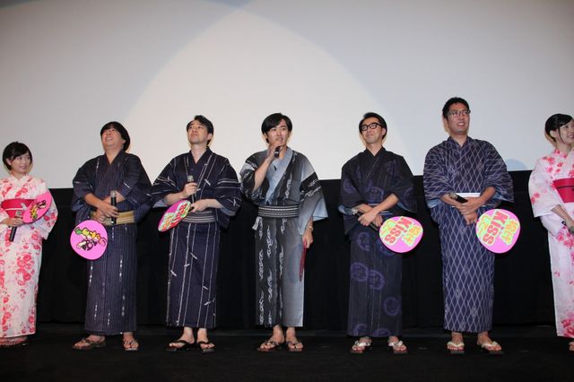 映画『ゴッドタン キス我慢選手権 THE MOVIE』イベントギャラリー（3枚目）