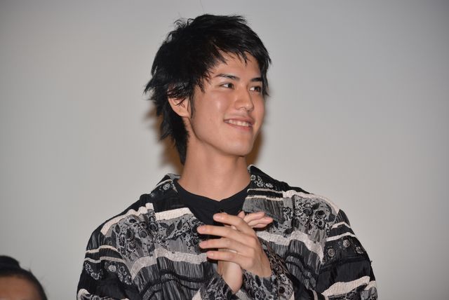 シコを踏む寛一郎！『菊とギロチン』初日舞台あいさつ（9枚目）