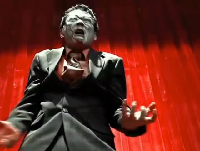 血みどろ…『ゾンビ・プレジデント』場面写真（5枚目）