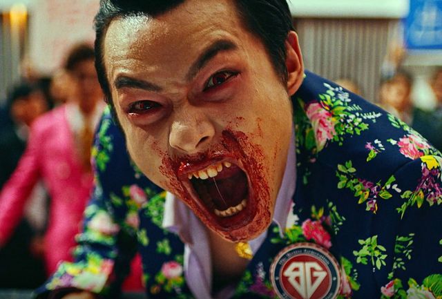 血みどろ…『ゾンビ・プレジデント』場面写真（6枚目）